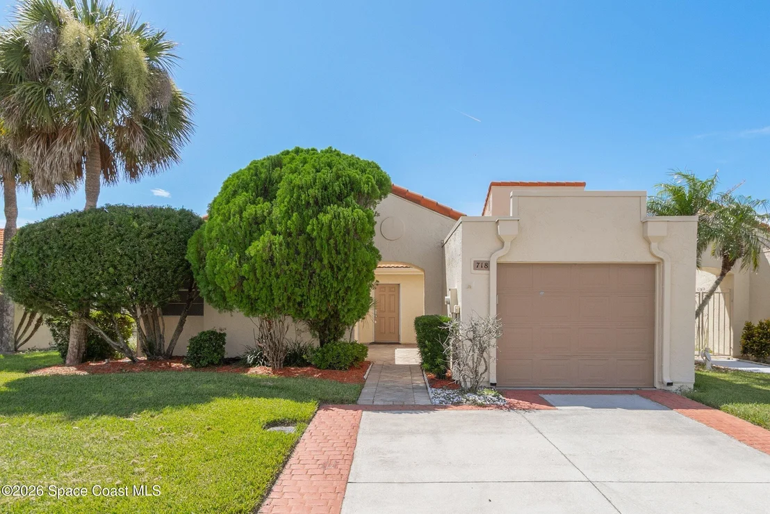 Photo of 718 Pine Island Drive