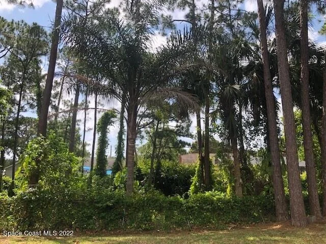 Photo of 6649 Cecil Road