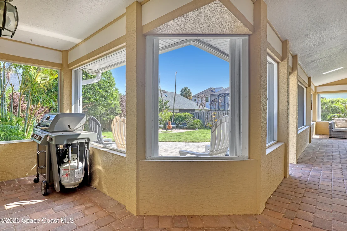 Photo of 402 Peregrine Drive