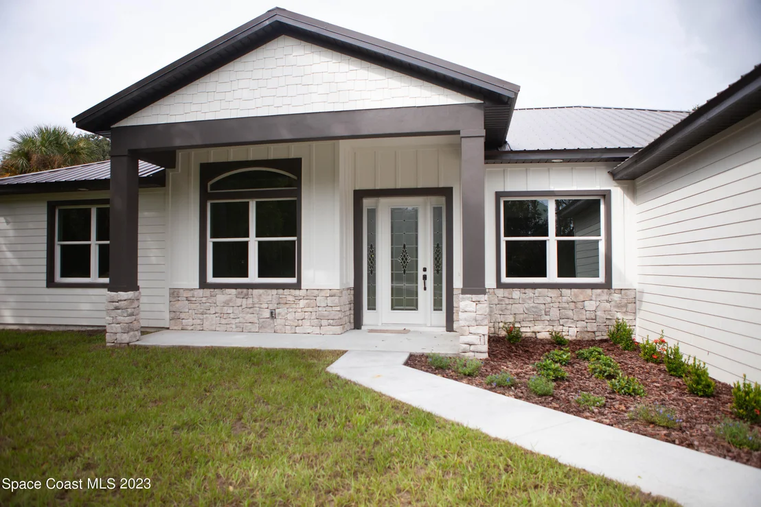 Photo of 1740 Ford Road