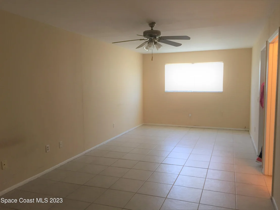 Photo of 1278 Mariposa Drive NE