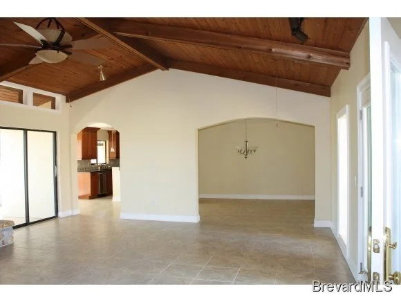 Photo of 983 Long Meadow Lane