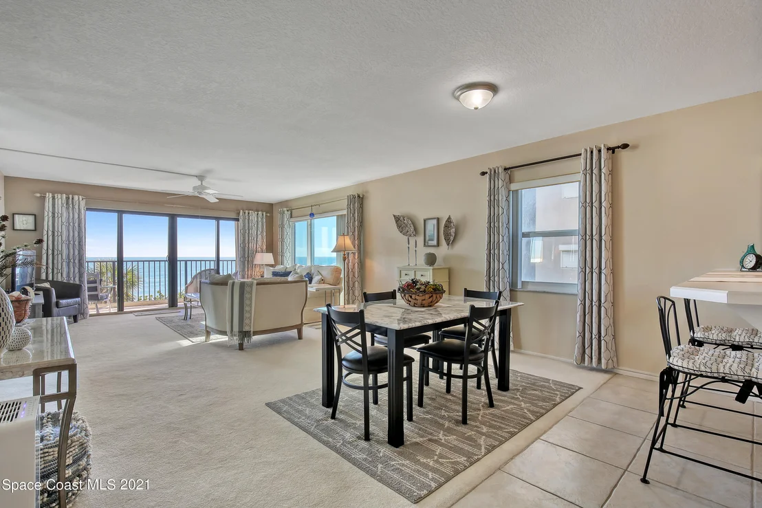 Photo of Unit 310 at 995 N Highway A1a