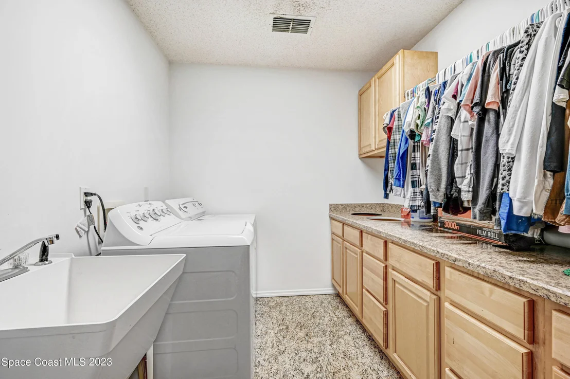 Photo of 999 Jacaranda Circle