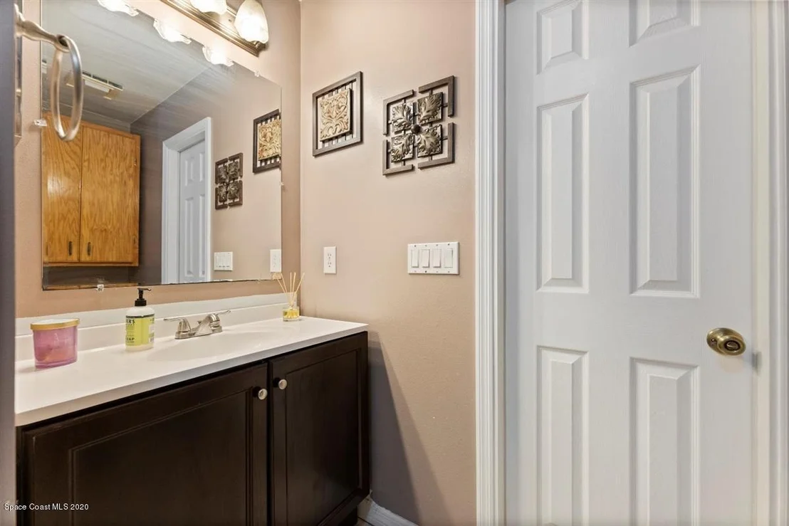 Photo of 6554 Bamboo Avenue