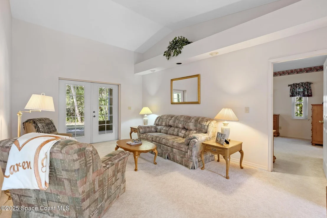 Photo of 1805 Laurel Oak Drive N