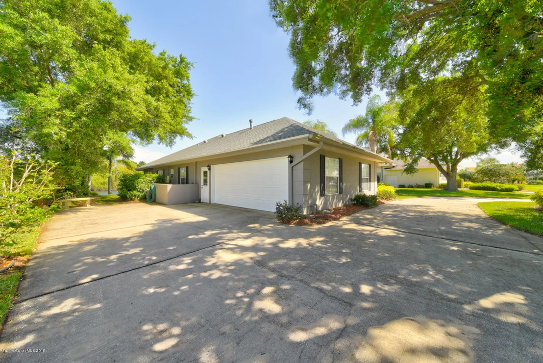 Photo of 521 Spring Lake Drive
