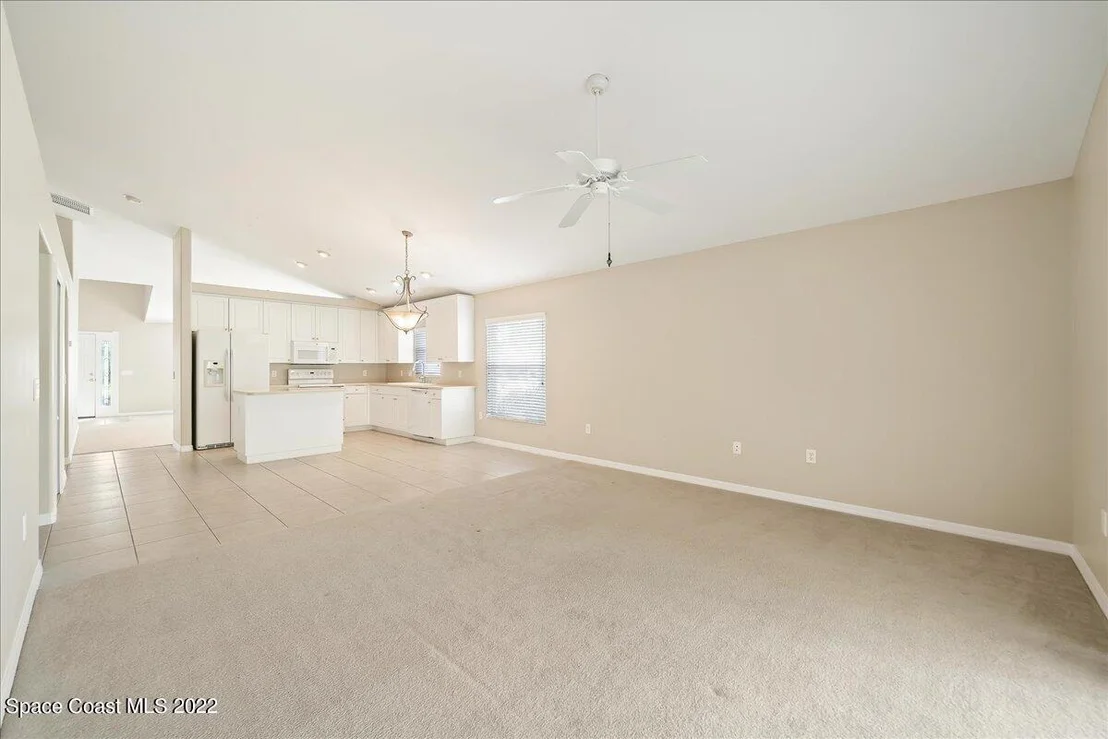 Photo of 7256 Mendell Way