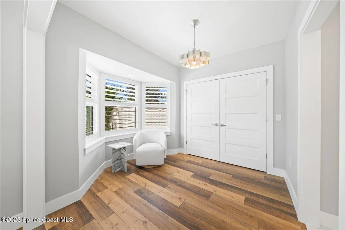 Photo of 182 Bayshore Drive