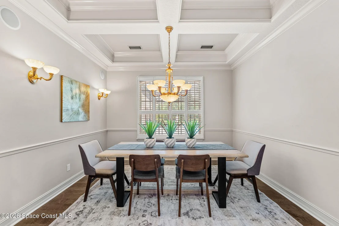 Photo of 804 Chatsworth Drive