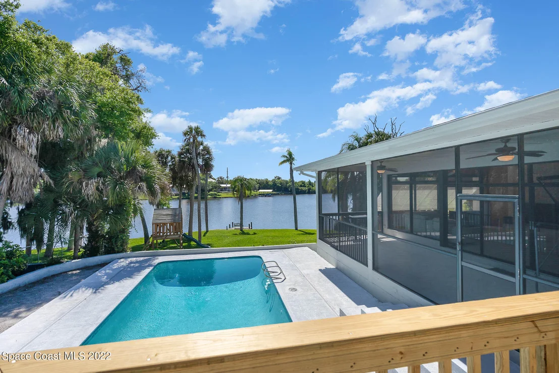 Photo of 1134 Rivermont Drive