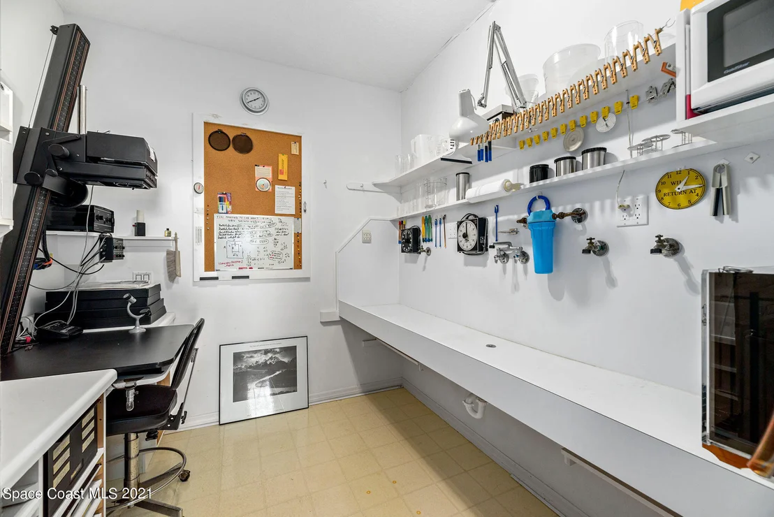 Photo of 176 Bayshore Drive