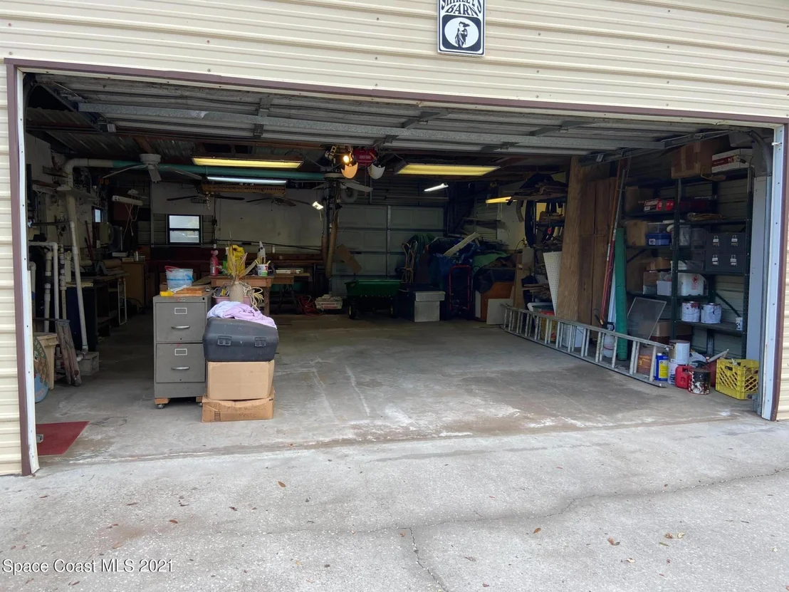 Photo of 2333 Parrish Road
