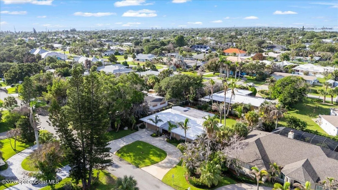 Photo of 333 Cocoa Avenue