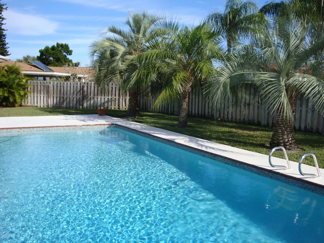 Photo of 635 Kingston Circle