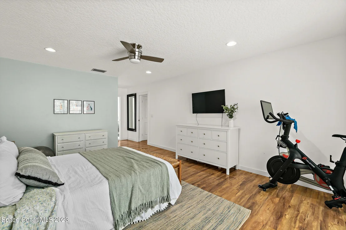 Photo of 460 Monaco Drive