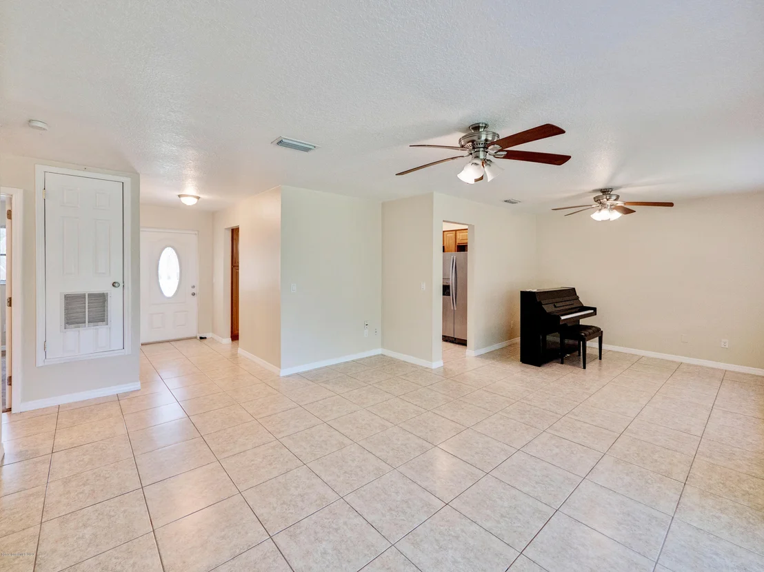 Photo of 1014 Regalia Drive
