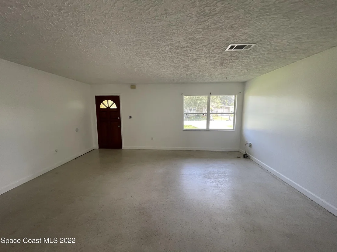 Photo of 2700 Pepper Avenue