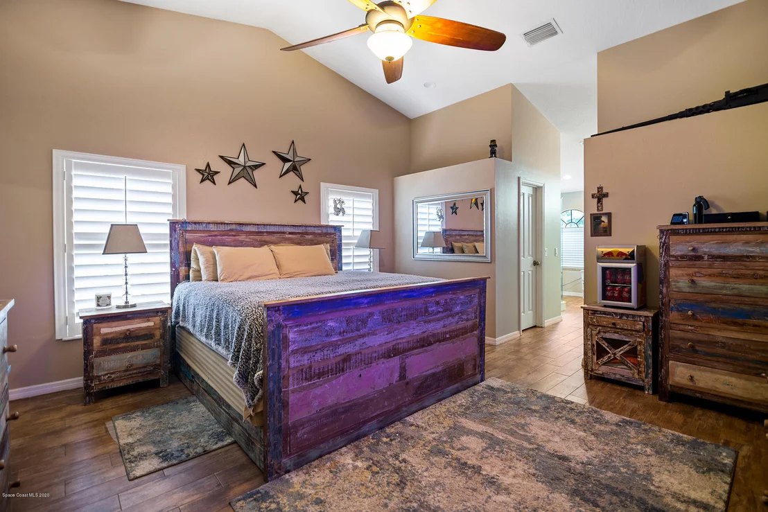 Photo of 809 Brookstone Drive