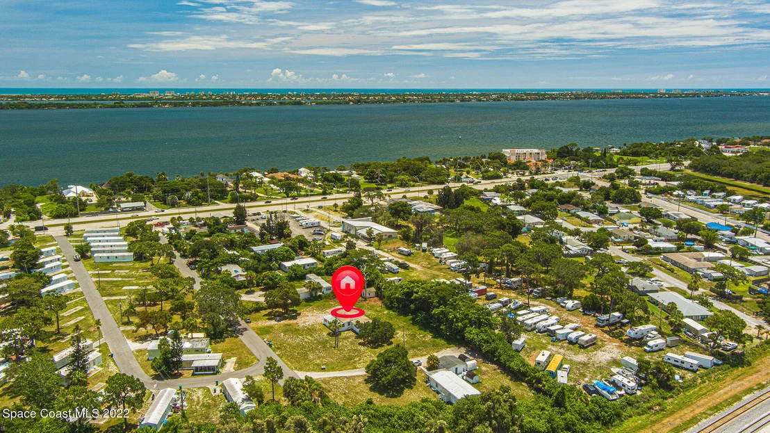 Photo of 1805 W Elm Drive
