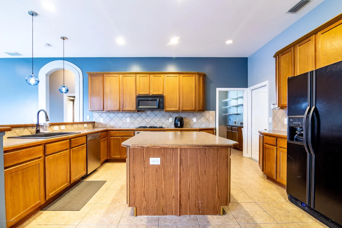 Photo of 3256 Peninsula Circle