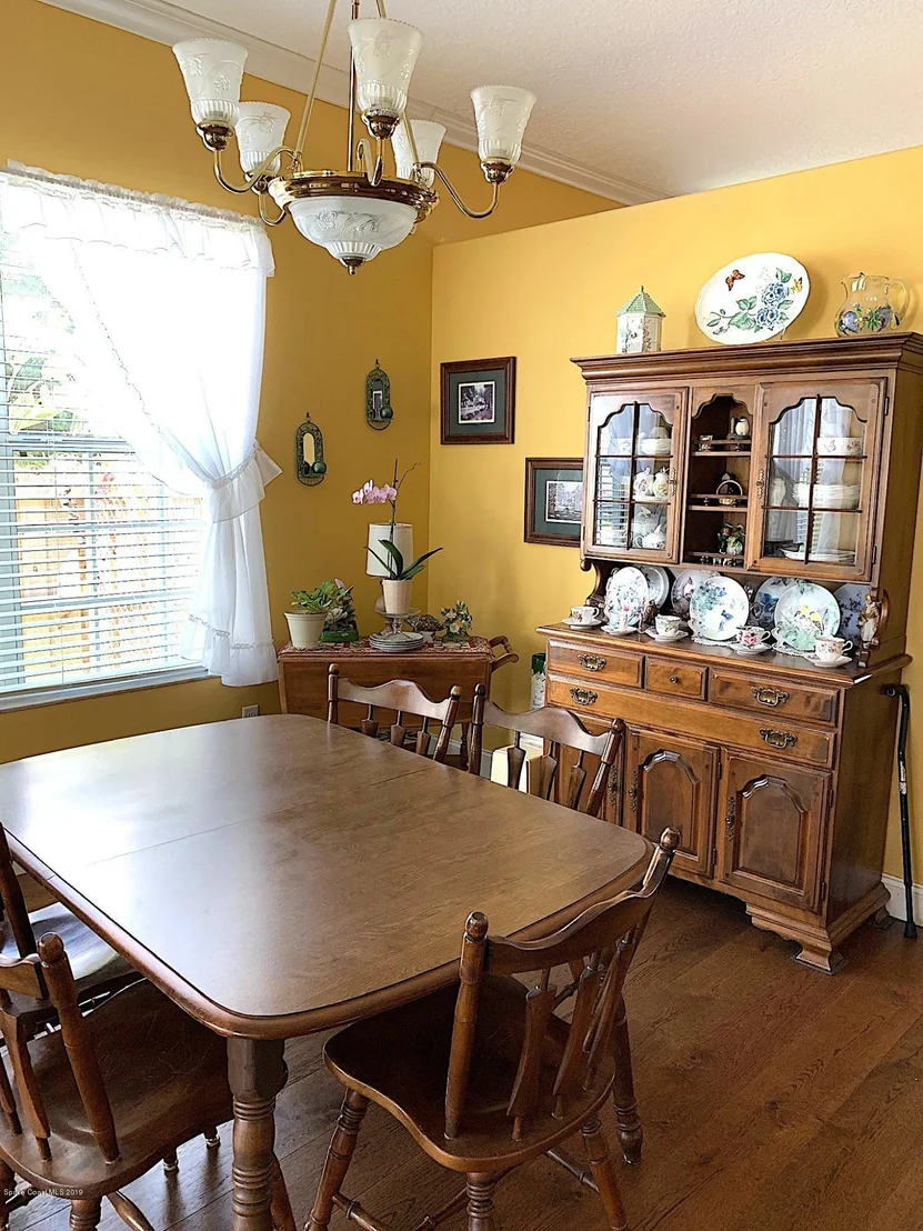 Photo of 6191 Janina Road