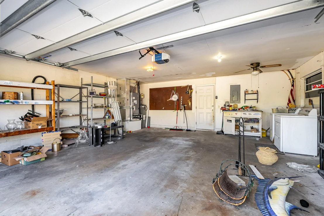 Photo of 395 Willow Drive