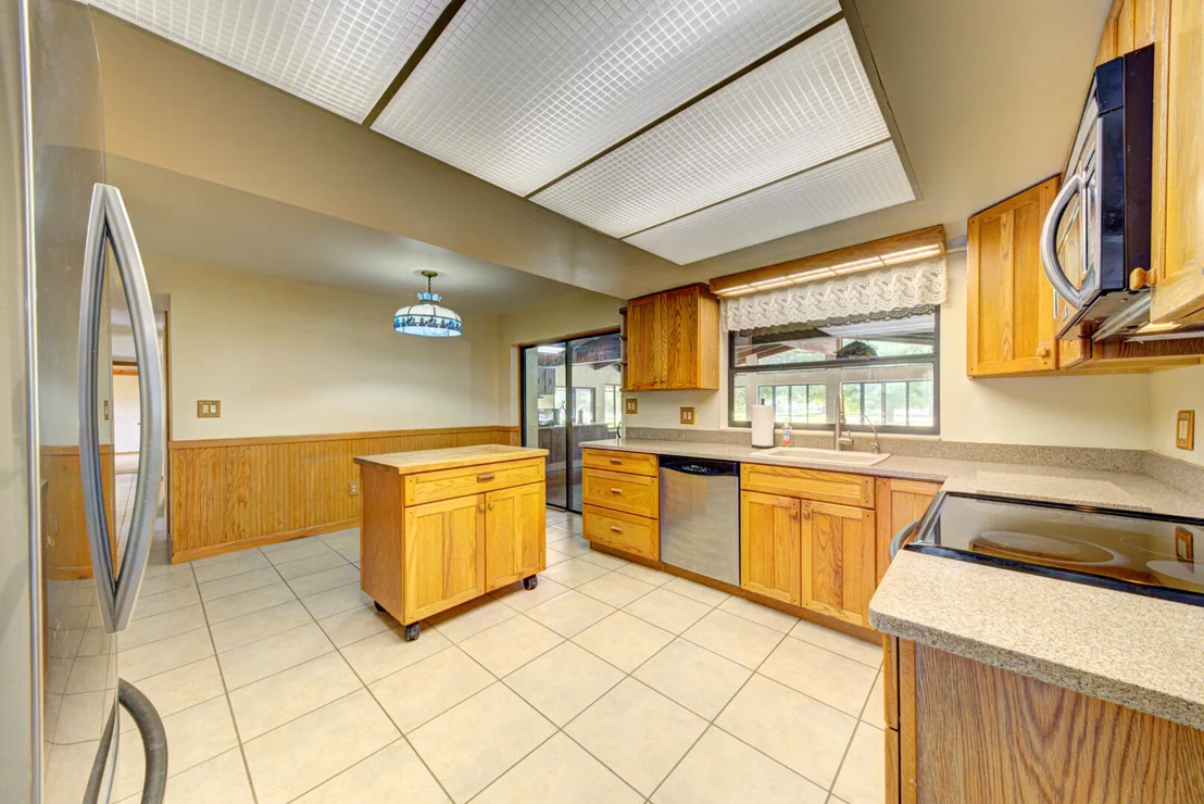 Photo of 4885 Rayburn Road
