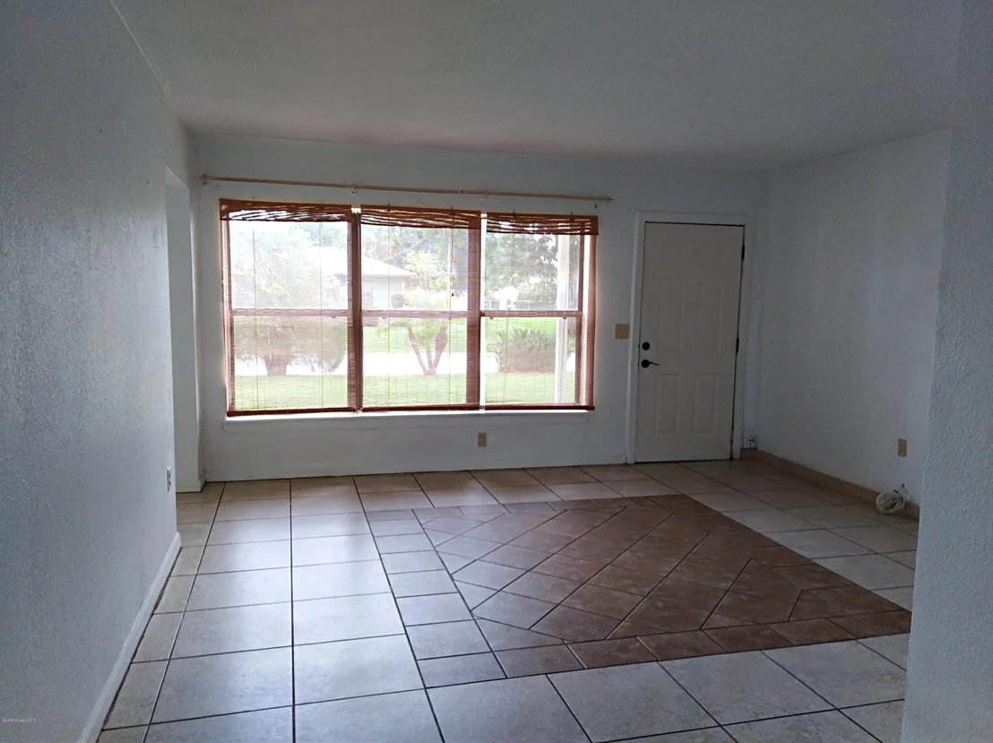 Photo of 121 Explorer Street