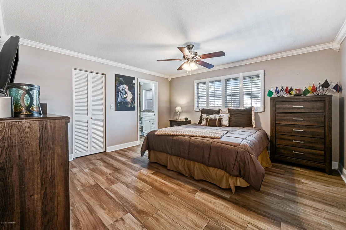 Photo of 205 Rose Drive