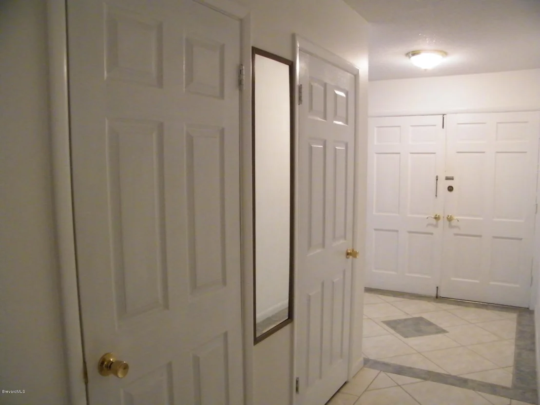 Photo of 1665 Leach Circle