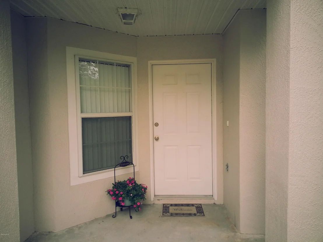 Photo of 2407 Mountain View Avenue