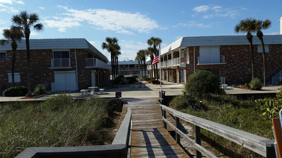 Photo of Unit 13 at 5000 Ocean Beach Boulevard