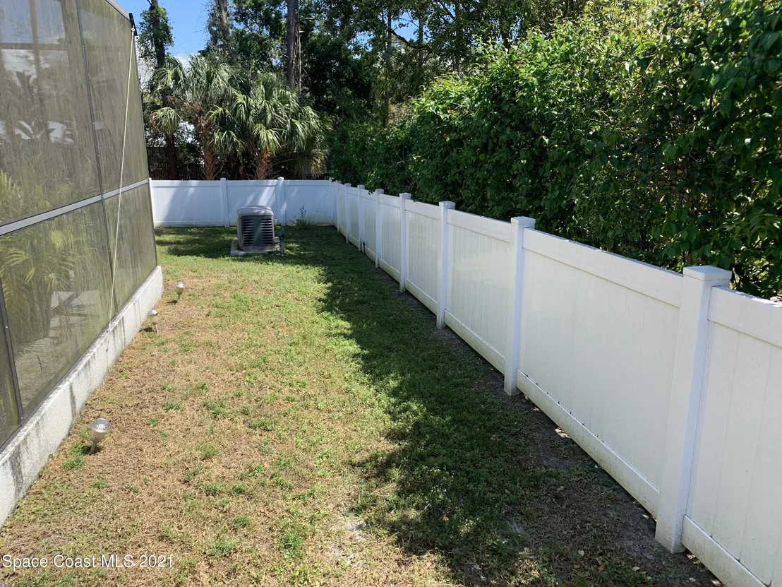 Photo of 6565 Dock Avenue