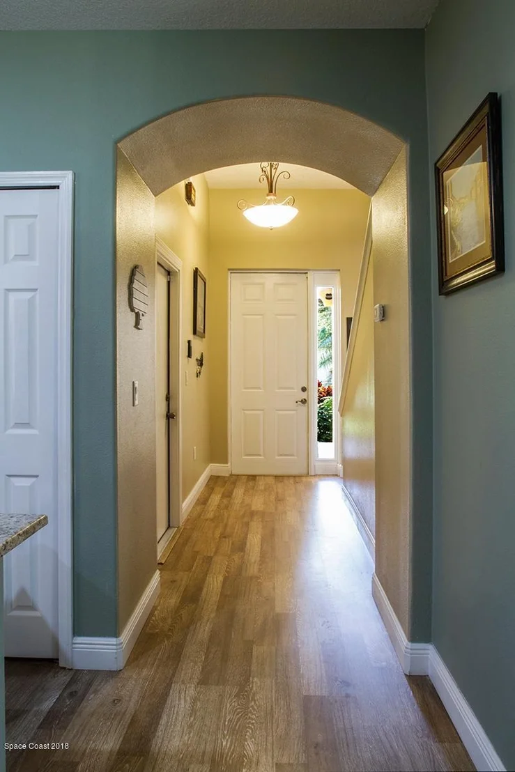 Photo of 565 Dryden Circle