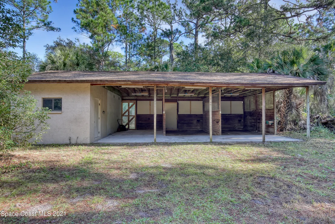 Photo of 2502 Meadow Lane