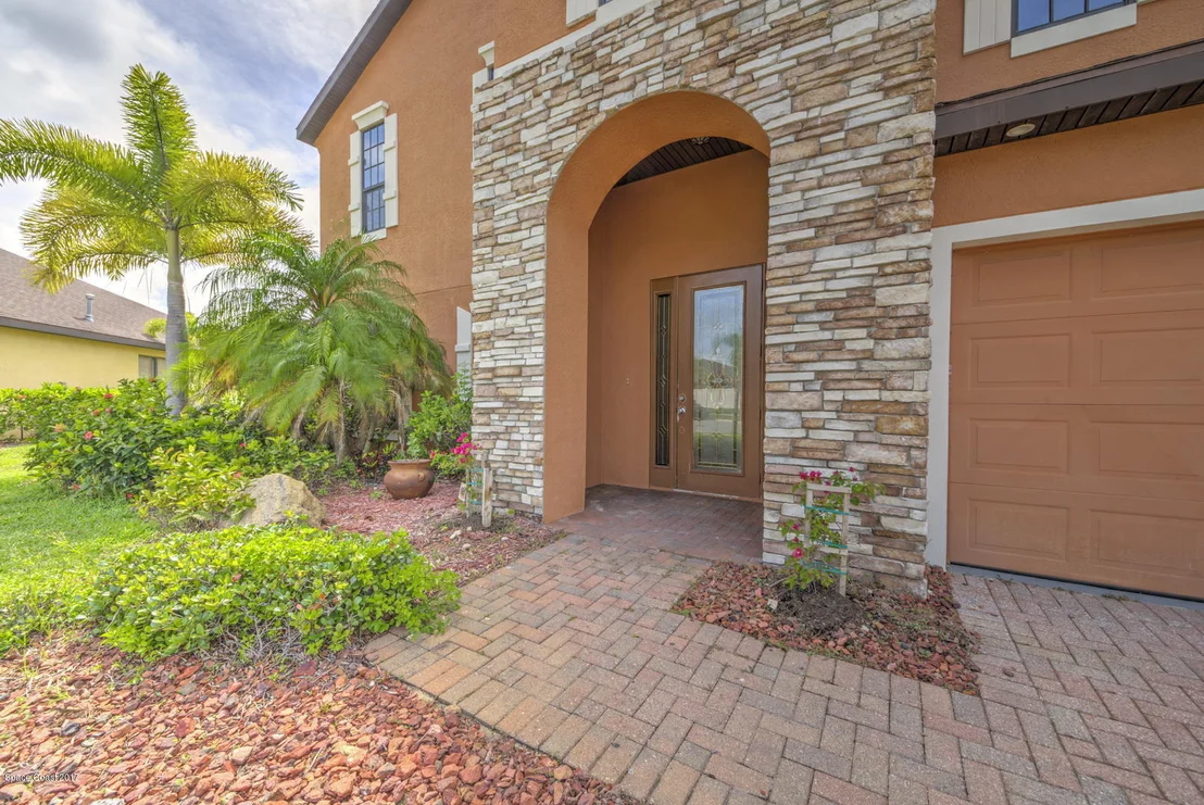 Photo of 1320 Talon Way