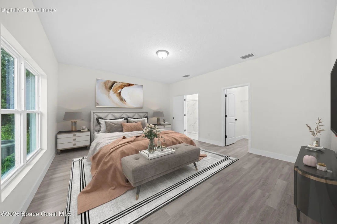 Photo of 1240 Cogan Drive SE