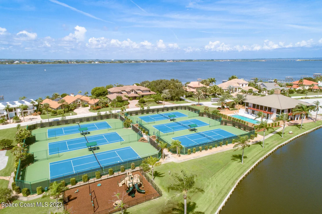 Photo of 866 Loggerhead Island Drive