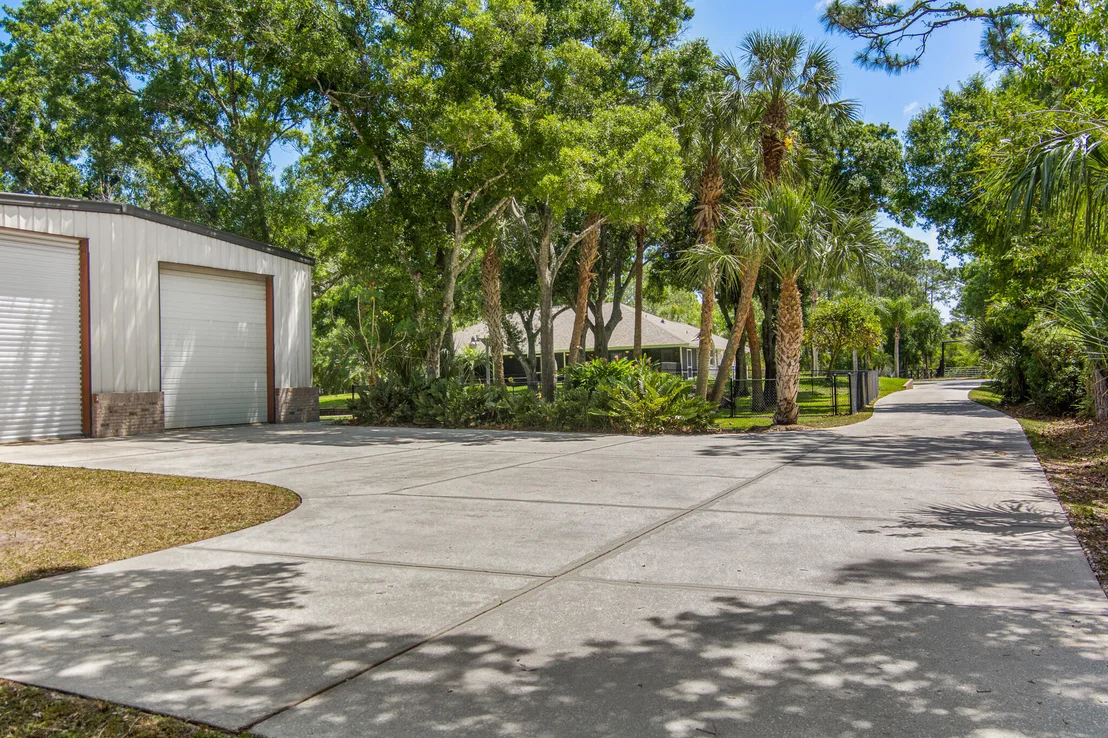 Photo of 3240 Weber Road