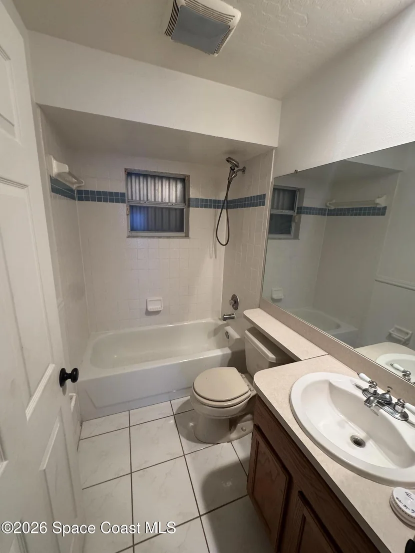 Photo of 5113 Cocoplum Avenue