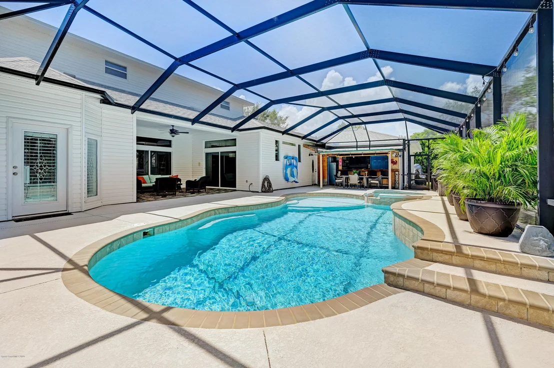 Photo of 120 Oyster Place