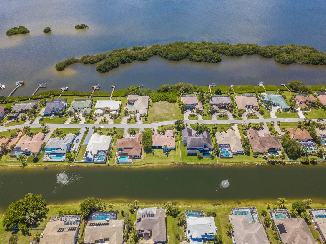 Photo of 388 Lanternback Island Drive