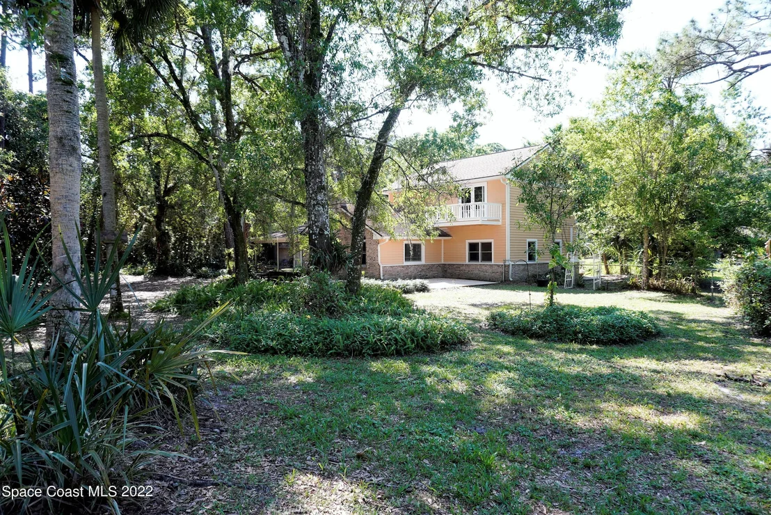 Photo of 686 Hammock Road