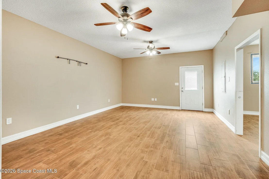 Photo of 2326 Holder Road