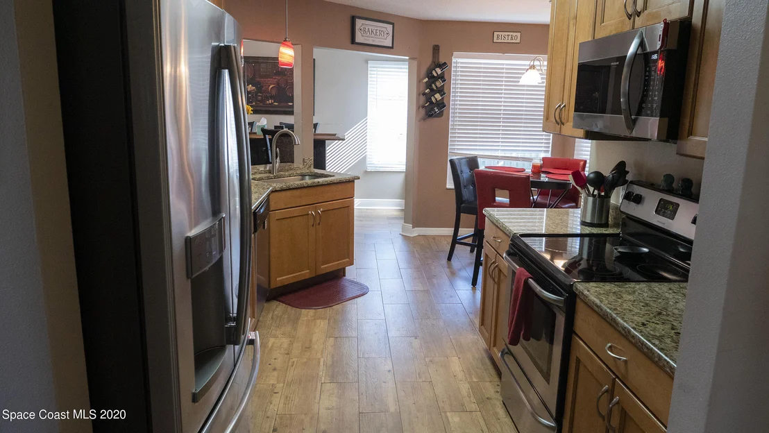 Photo of 1181 Mandarin Drive NE
