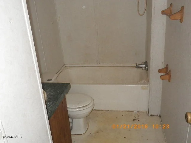 Photo of 5911 Cedar Lake Drive