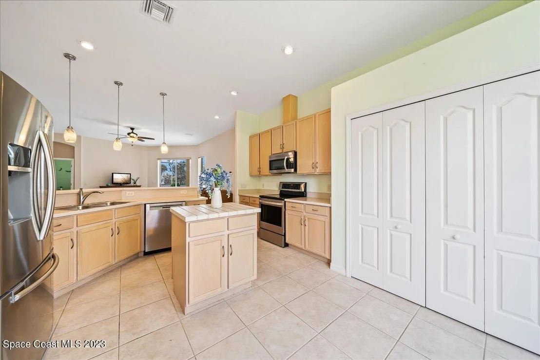 Photo of 2113 Lionel Drive