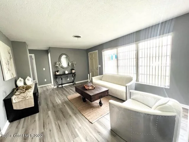Photo of 1013 Barclay Drive