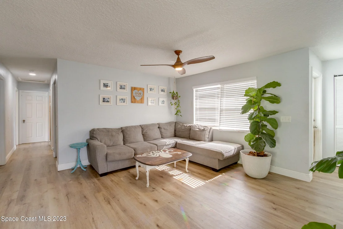 Photo of 2365 Abalone Avenue